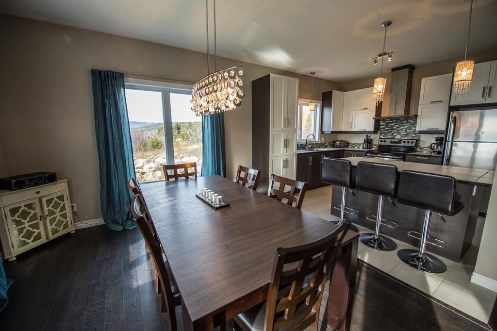 Les Chalets Huppes Du Massif Petite-Riviere-Saint-Francois Kamer foto